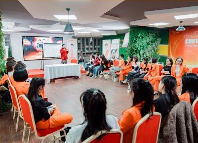 Đào tạo lãnh đạo nòng cốt K01